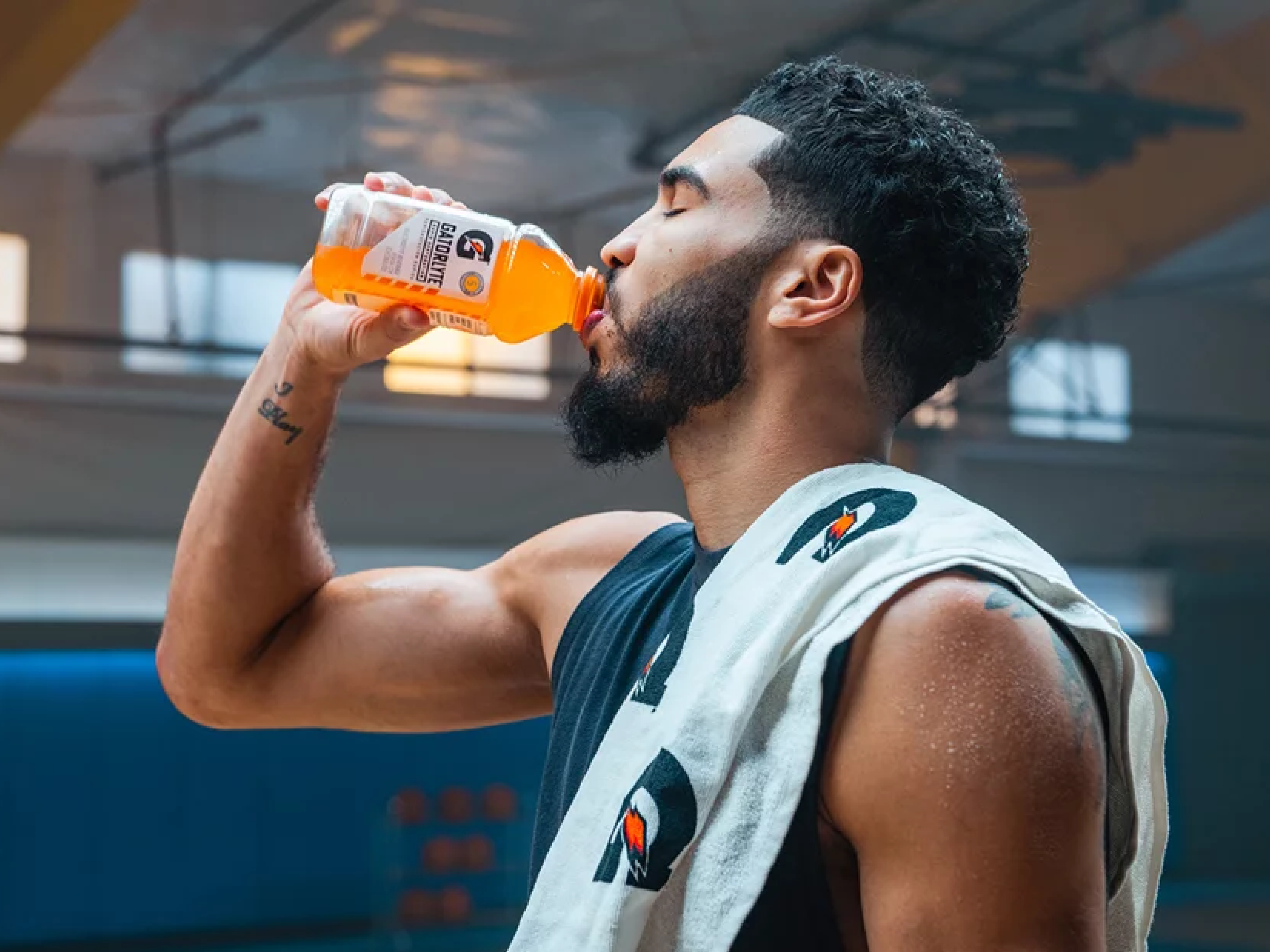 Gatorlyte Hydrates faster than water - Image 3