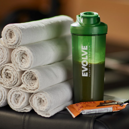 Alternative view of Evolve Shaker Bottle 24 oz, mixing ball included