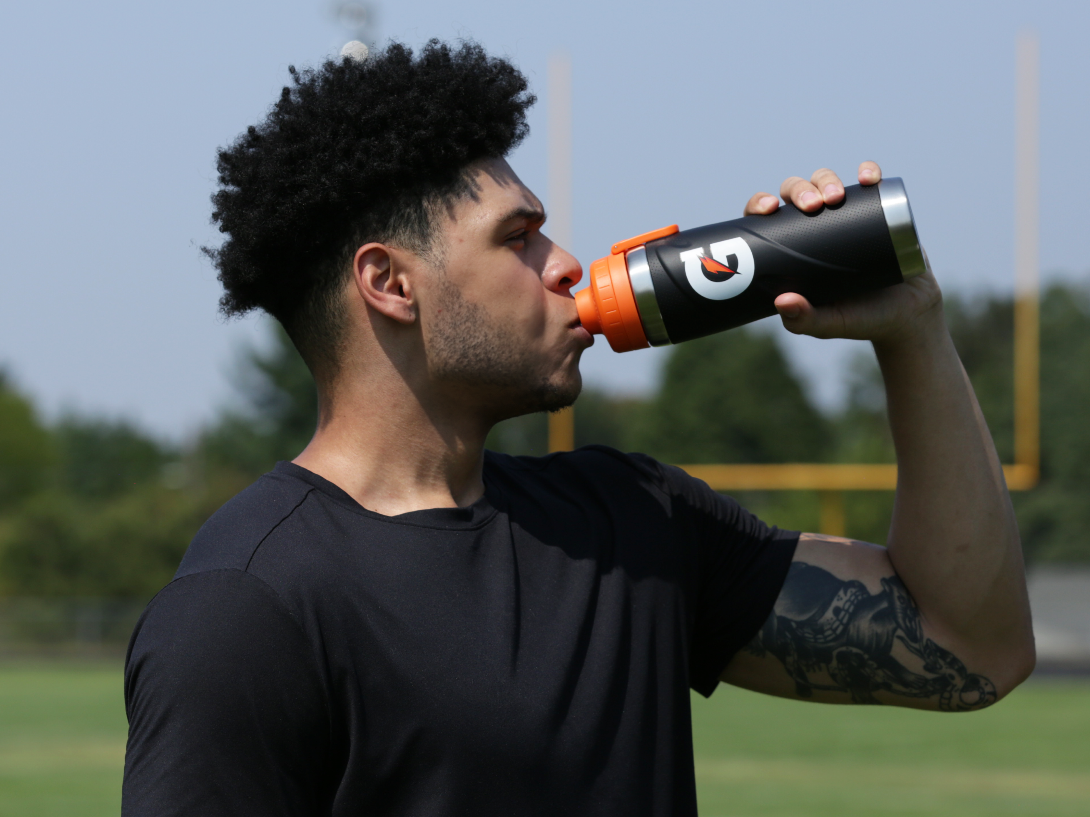 Gatorade Thirst Quencher Replaces electrolytes you lose in sweat - Image 3