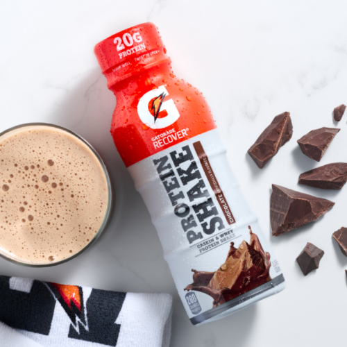 Alternative view of Gatorade Recover Protein Shake Helps rebuild muscles after exercise